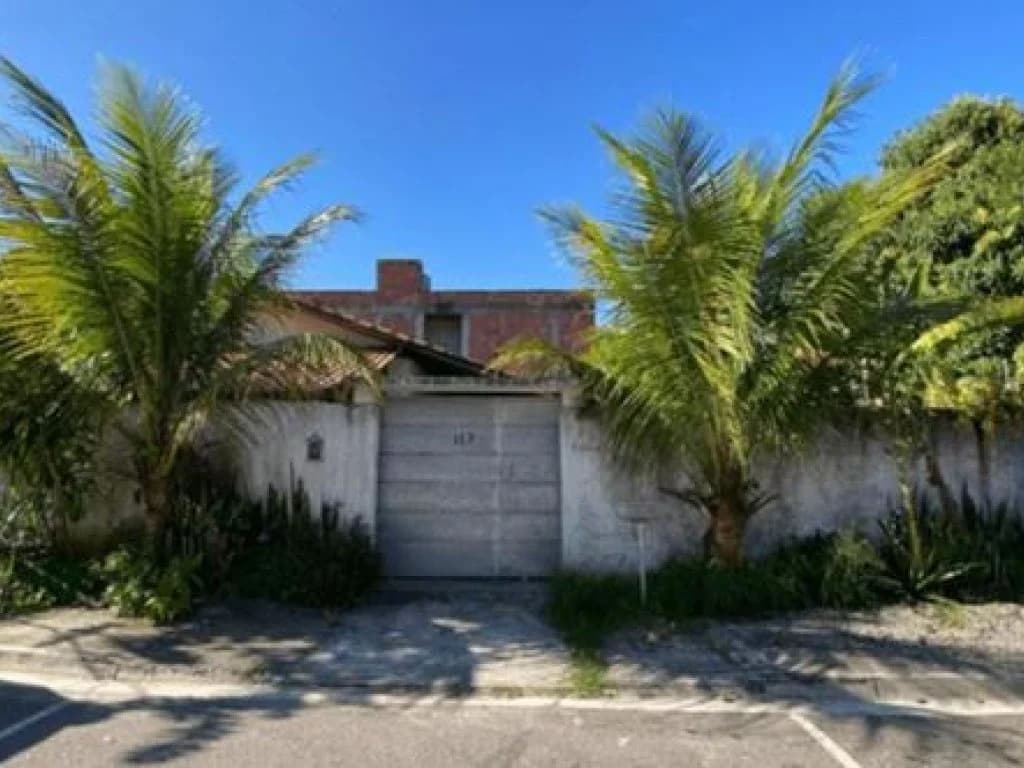 Foto 1 de 2: Casa em leilão em Niterói - RJ, bairro Piratininga — Casa 117 m² - Piratininga - Niterói - RJ