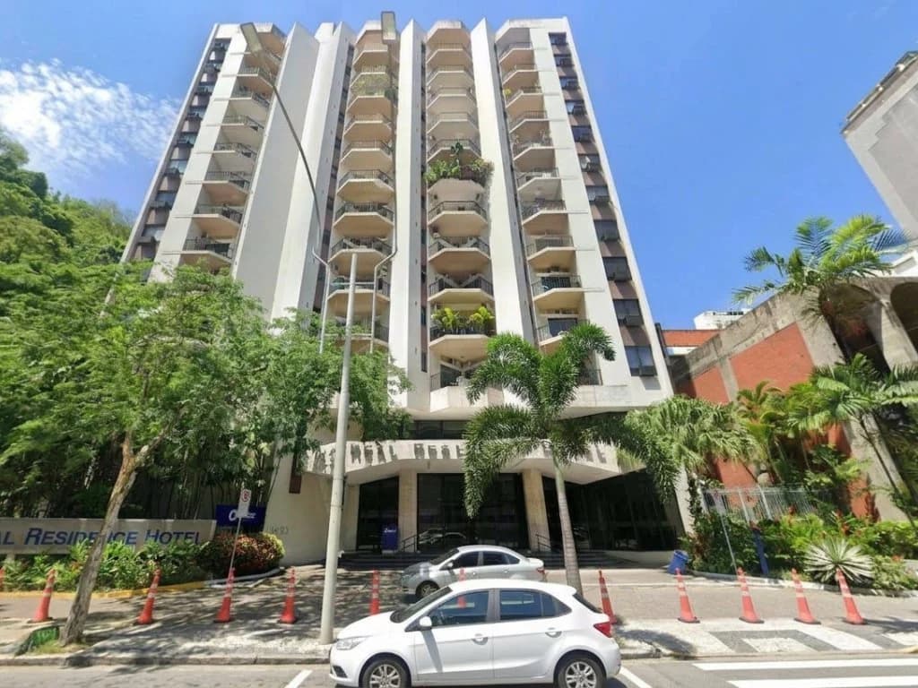 Foto 1 de 3: Apartamento em leilão em Rio De Janeiro - RJ, bairro Copacabana — Apartamento 55 m² (privativa + comum) - Copacabana - Rio de Janeiro - RJ