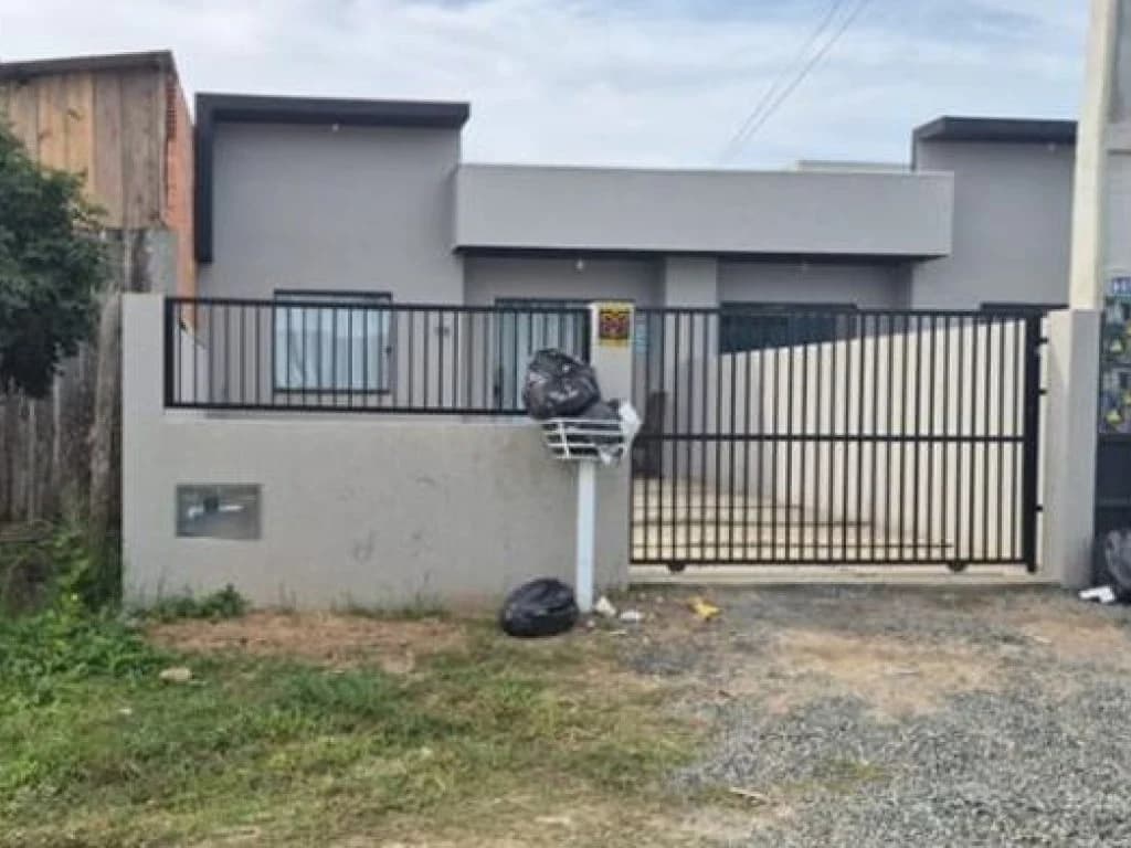 Foto 1 de 2: Casa em leilão em Itapoá - SC, bairro Balneário São José — Casa 46 m² - Balneário São José - Itapoá - SC