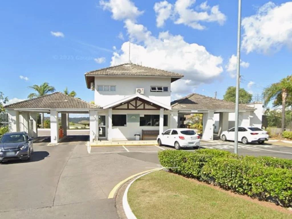 Casa em leilão em Itatiba - SP, bairro Serrinha — Casa em Condomínio 197 m² - Residencial Fazenda Serrinha - Itatiba - SP