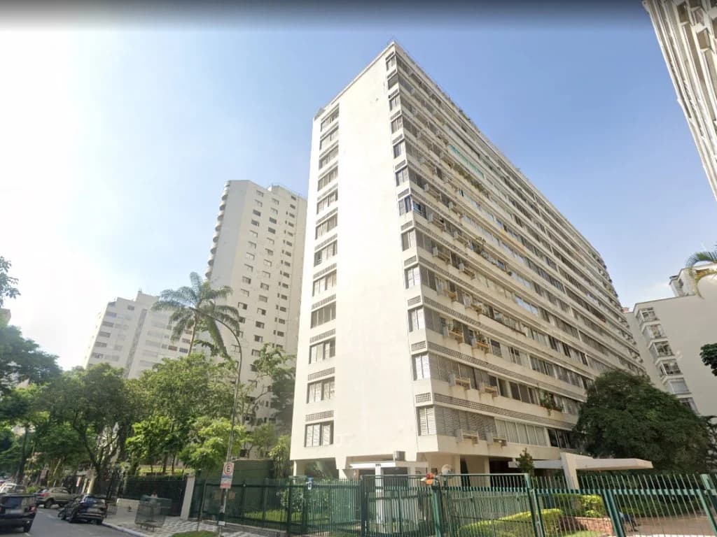 Foto 1 de 5: Apartamento em leilão em São Paulo - SP, bairro Higienópolis — Apartamento 180 m² (próx. ao Metrô Higienópolis-Mackenzie) - Higienópolis - São Paulo - SP