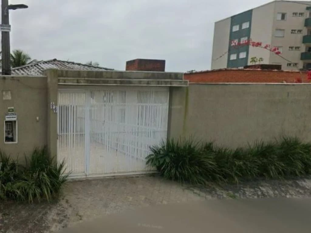 Foto 3 de 3: Casa em leilão em Peruíbe - SP, bairro Parque Balneário Oasis — Casa 106 m² - Parque Balneário Oasis - Peruíbe - SP