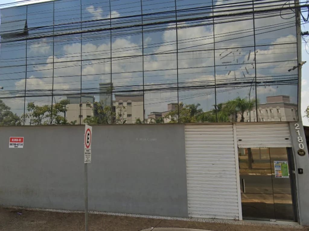 Foto 3 de 4: Comercial em leilão em Mogi Guaçu - SP, bairro Jardim Selma — Imóvel Comercial 176 m² e Casa 103 m² - Jardim Selma - Mogi Guaçu - SP