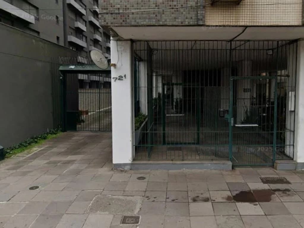 Foto 2 de 3: Apartamento em leilão em Porto Alegre - RS, bairro Centro Histórico — Apartamento 149 m² - Centro Histórico - Porto Alegre - RS