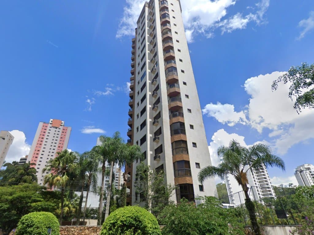 Foto 2 de 13: Apartamento em leilão em São Paulo - SP, bairro Vila Andrade — Apartamento 238 m² (03 Vagas) - Vila Andrade - São Paulo - SP