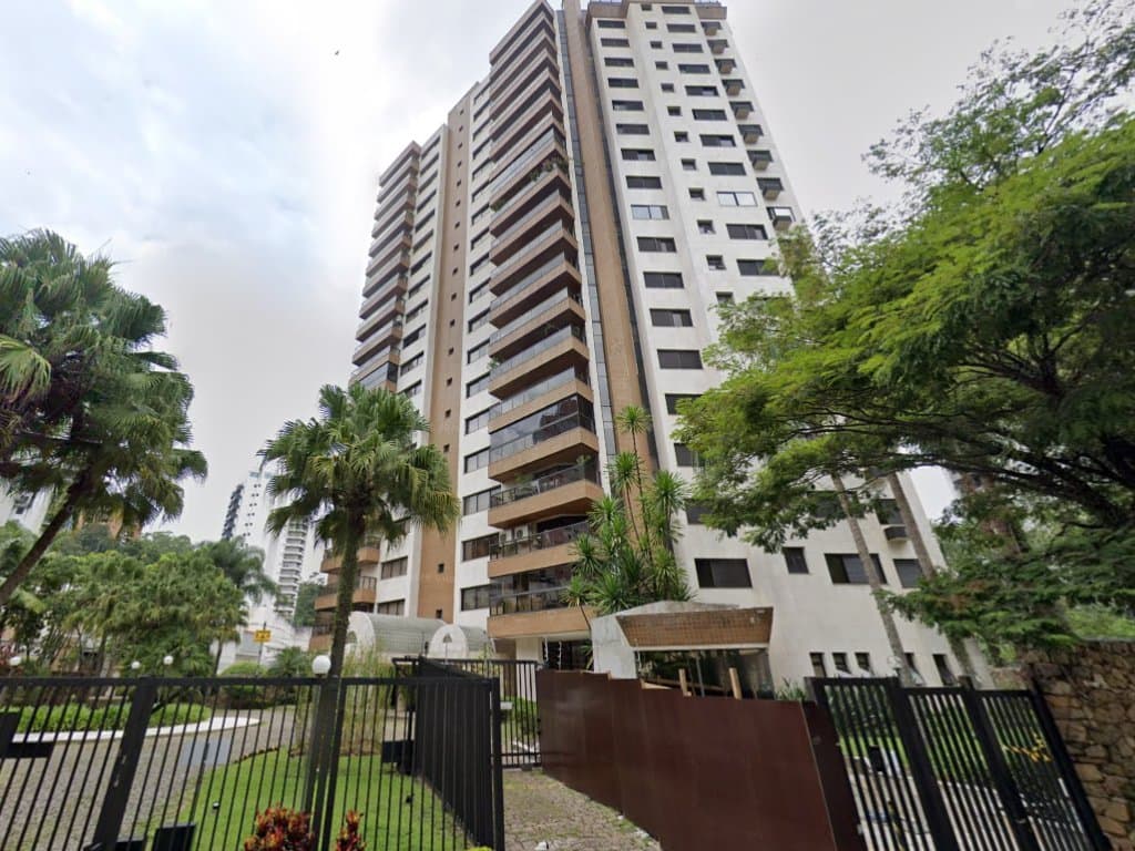 Foto 3 de 13: Apartamento em leilão em São Paulo - SP, bairro Vila Andrade — Apartamento 238 m² (03 Vagas) - Vila Andrade - São Paulo - SP