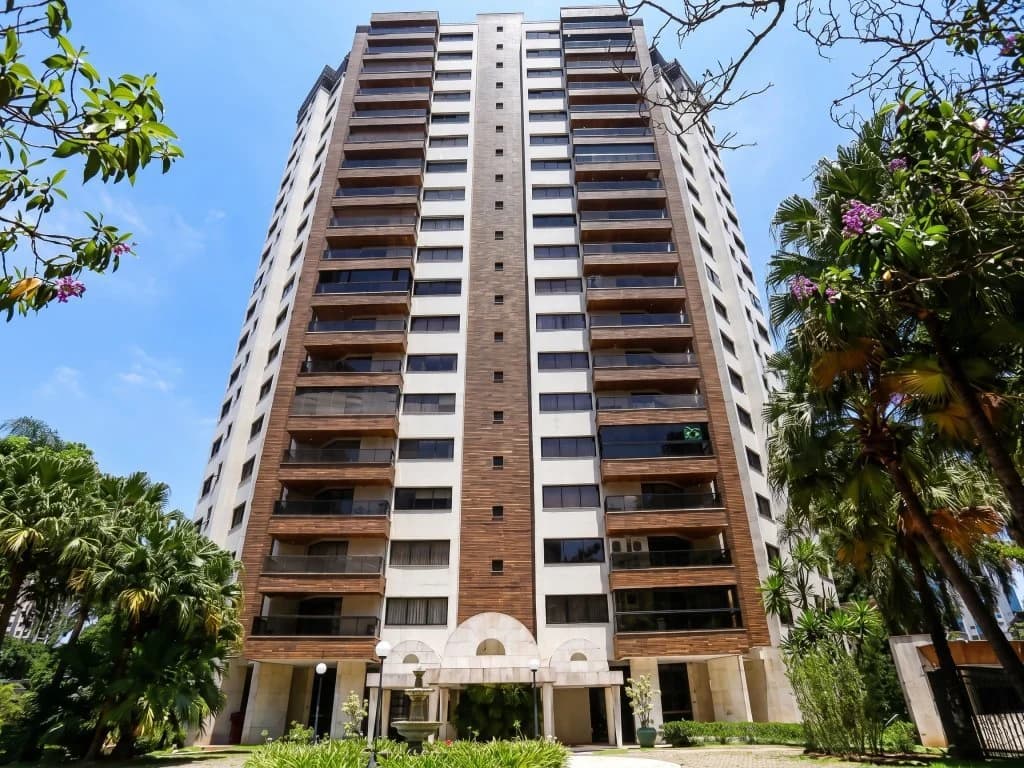 Foto 1 de 13: Apartamento em leilão em São Paulo - SP, bairro Vila Andrade — Apartamento 238 m² (03 Vagas) - Vila Andrade - São Paulo - SP