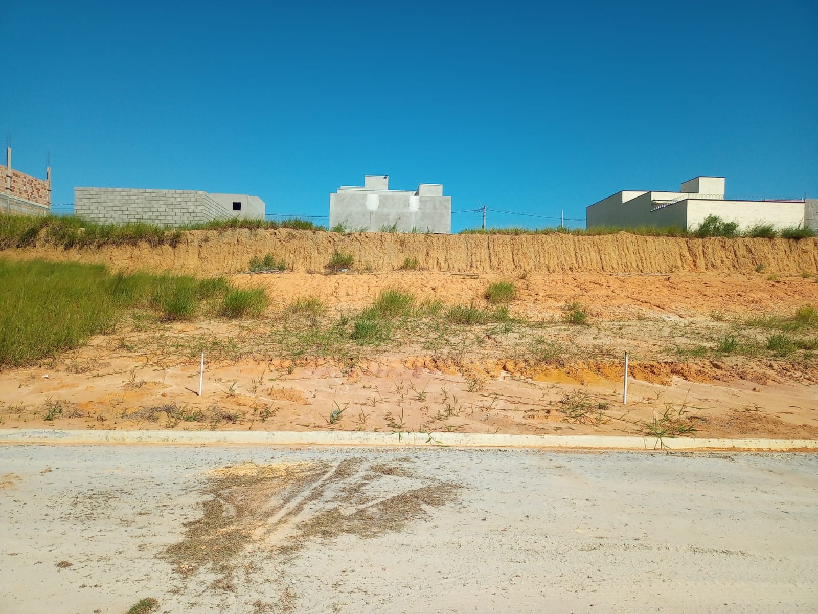 Foto 2 de 4: Terreno em leilão em Lorena - SP, bairro Quatinga — Terreno/Lote | Lorena/SP