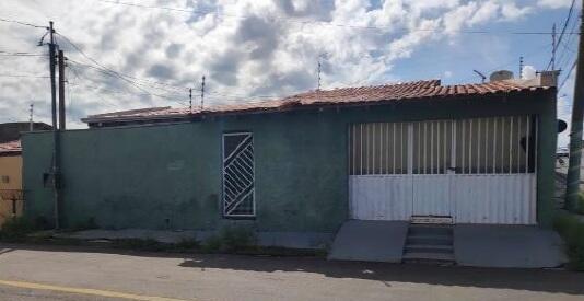 Foto 1 de 7: Casa em leilão em Cuiabá - MT, bairro Núcleo Habitacional Tijucal — Casa | Cuiabá/MT