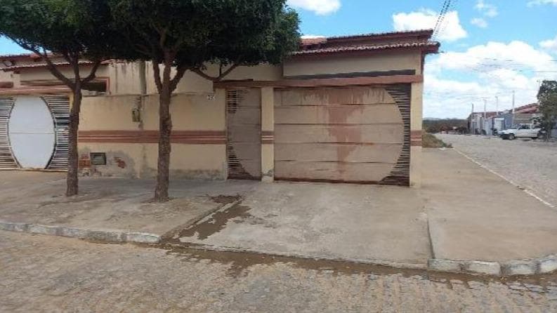 Imóvel em leilão em Parelhas - RN — Imóvel Residencial - R. equador 90 BAIRRO Maria Terceir