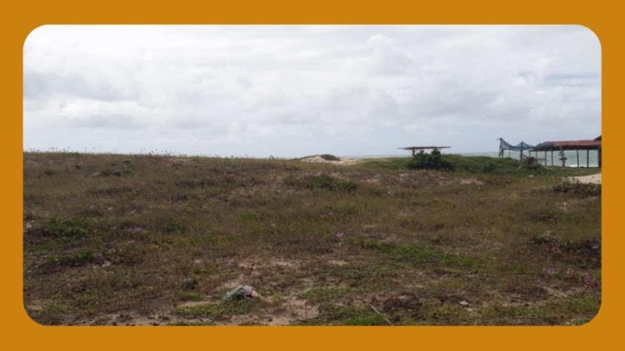 Foto 1 de 2: Terreno em leilão em Extremoz - RN — LOTE DE TERRENO N. 03, QUADRA 01, DO LOTEAMENTO PARQUE DEOLINDO LIMA (PRAIA DE SANTA RITA, ATUAL PRAIA DA REDINHA NOVA), COM 240M², REGISTRADO EM EXTREMOZ/RN. IMÓVEL CONFRONTA AO SUL COM A AV. LITORANEA., (81) 99680-0102