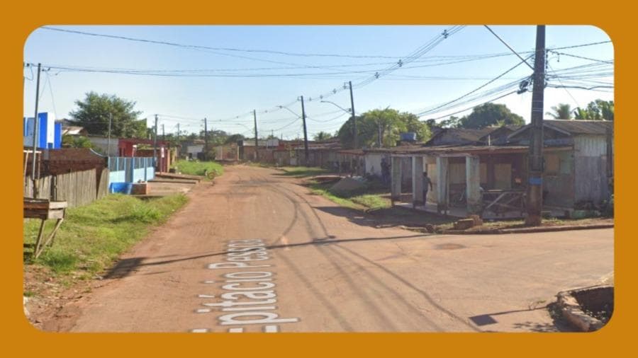 Foto 1 de 2: Comercial em leilão em Plácido De Castro - AC, bairro Centro — IMÓVEL COMERCIAL EDIFICADO EM LOTE DE TERRENO QUE MEDE 330M2², FRENTE PARA A RUA EPITÁCIO PESSOAL, S/N, CENTRO, PLÁCIDO DE CASTRO/AC.__