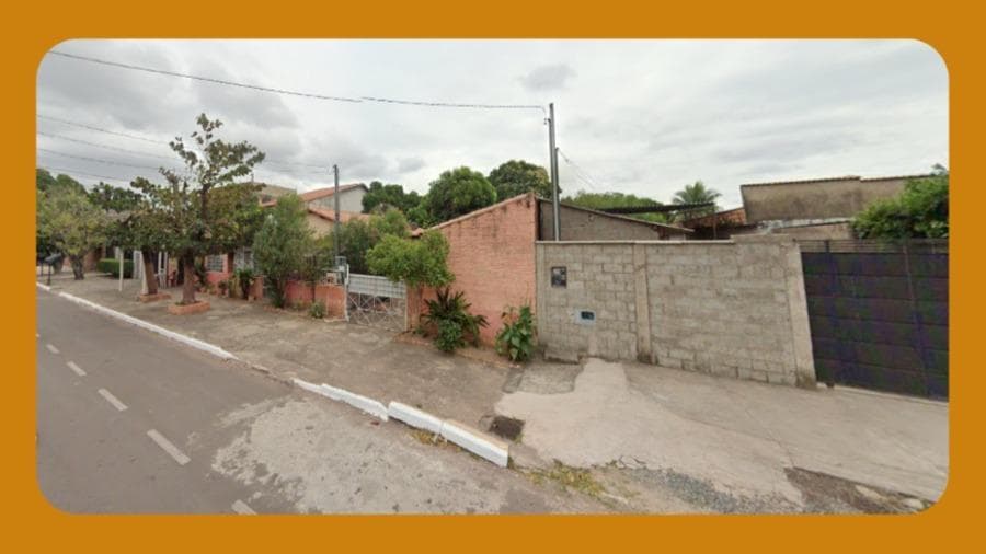 Foto 1 de 2: Terreno em leilão em Corumbá - MS, bairro Centro — UMA PARTE DOS FUNDOS DO LOTE DE TERRENO NÚMERO 48, DA AVENIDA JOAQUIM WENCESLAU DE BARROS, CORUMBÁ/MS, ÁREA TOTAL DE 718,74M²__