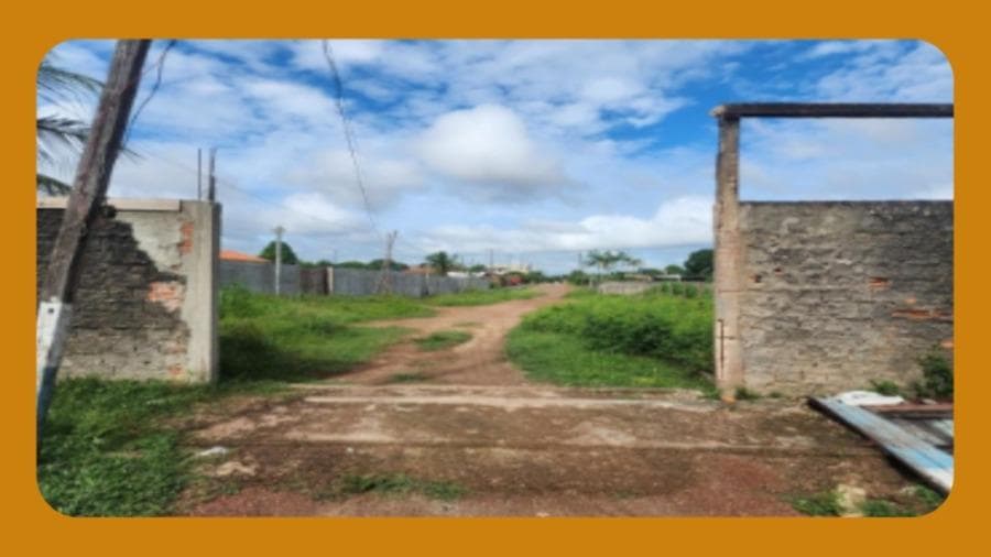 Foto 1 de 5: Imóvel em leilão em Santana - AP, bairro Fonte Nova — ÁREA DE TERRA URBANA COM BENFEITORIAS/CONTRUÇÕES, NA RUA WALTER BARBOSA DE ARAÚJO, N° 1275, FONTE NOVA, SETOR 8, SANTANA/AP. COM ÁREA TOTAL DE 38.718,15M², SENDO 18.005,24M² ÁREA DE PRESERVAÇÃO AMBIENTAL (LAGO FONTE NOVA).__