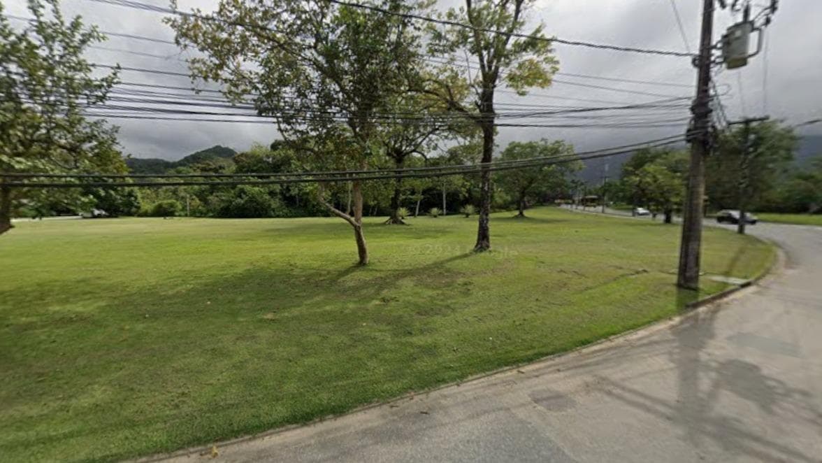 Foto 2 de 3: Terreno em leilão em Angra Dos Reis - RJ, bairro Bracuí — Terreno, 2.561m², Cond. Porto Marina Bracuhy, Bracuí, Angra dos Reis/RJ
