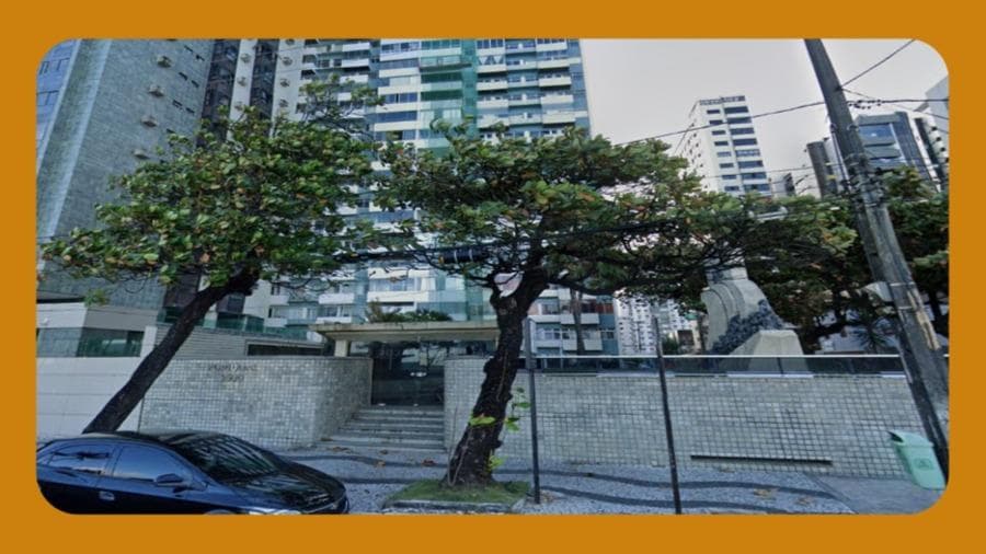 Foto 1 de 2: Apartamento em leilão em Recife - PE — APARTAMENTO 802, NO EDIFÍCIO PORTUGAL, NA AV. BOA VIAGEM Nº 3500, RECIFE/PE. COM ÁREA ÚTIL DE 203,15M² E DUAS VAGAS DE GARAGEM.__
