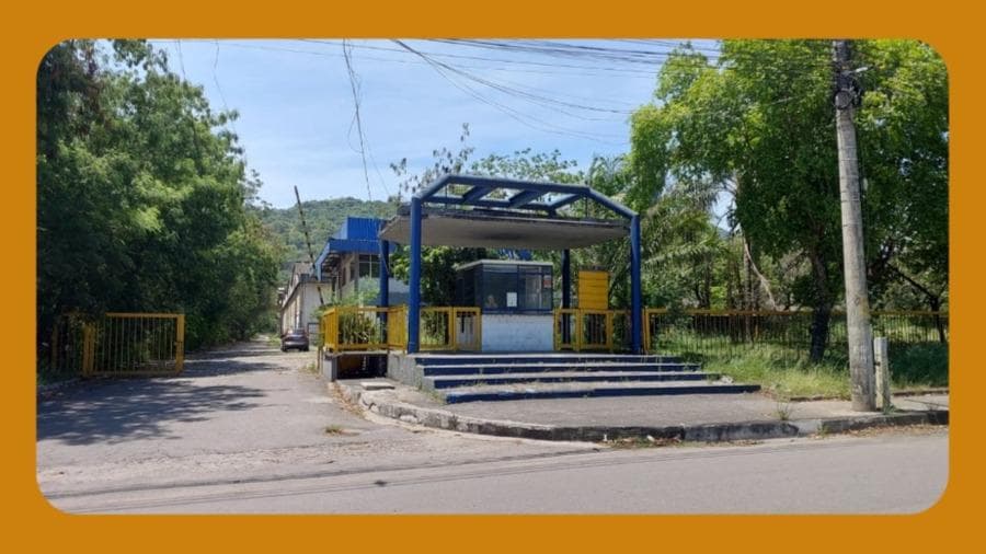 Foto 1 de 4: Comercial em leilão em Rio De Janeiro - RJ, bairro Bangu — PRÉDIO E RESPECTIVO TERRENO, NA AV. BRASIL, N° 35780, BANGU, FREGUESIA DE CAMPO GRANDE, RIO DE JANEIRO/RJ. COM ÁREA DE 24.000 M². __