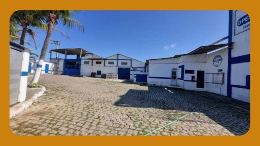 Foto 1 de 2: Comercial em leilão em Quissamã - RJ, bairro Barra do Furado — IMÓVEL INDUSTRIAL LOCALIZADO NA RUA FRANCISCO MANHÃES NETO, N. 580/580-A, BARRA DO FURADO, MUNICÍPIO DE QUISSAMÃ/RJ, COM ÁREA TOTAL DE 2.000,00M².__