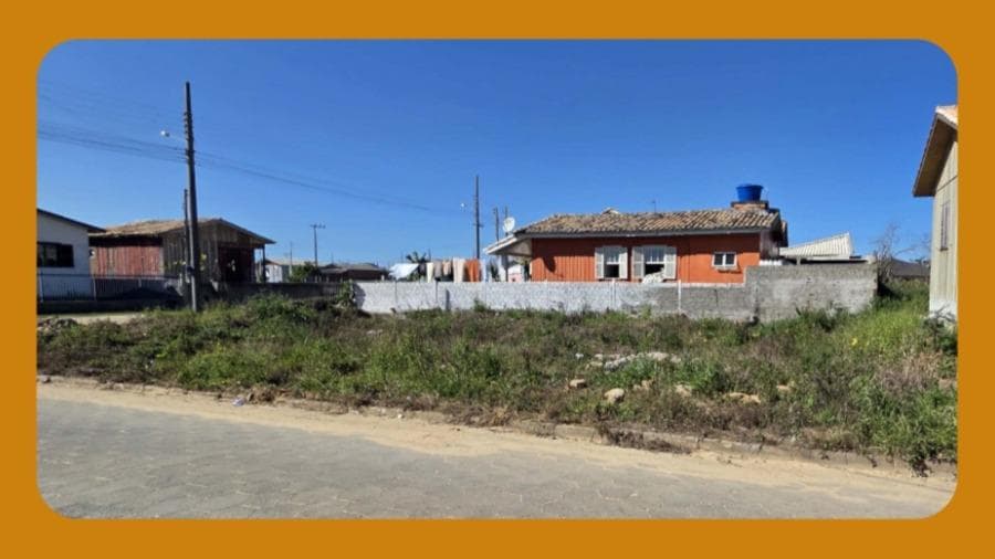 Foto 1 de 4: Terreno em leilão em Balneário Rincão - SC — TERRENO NA RUA LUIZ FRASSETTO ESQUINA COM A RUA FRANCISCO PROCÓPIO DA SILVA, ZONA SUL, BALNEÁRIO RINCÃO/SC. COM ÁREA DE 288,00M², CORRESPONDENTE AO LOTE N° 01 DA QUADRA N, LOTEAMENTO CONSÓRCIO ECONÔMICO CRICIUMENSE. __