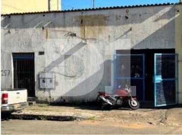 Foto 2 de 37: Comercial em leilão em Goiânia - GO, bairro Vila São José — Setor São José - Goiânia - GO - Predio - 1.882,80 m² (a.c.) e 962,50 m² (a.t.)