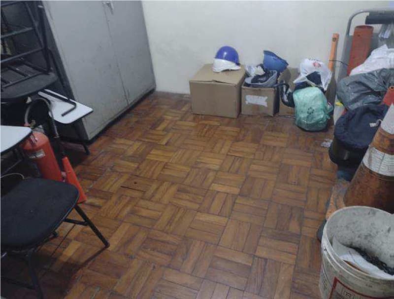 Foto 13 de 18: Casa em leilão em São José Dos Campos - SP — LOTE 001 Casa residencial com 280,00m²