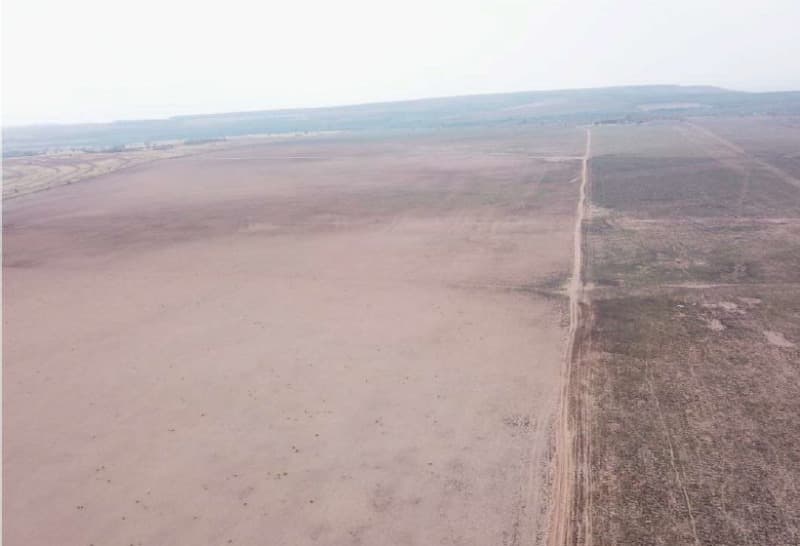 Foto 13 de 26: Area Rural em leilão em Chapada Dos Guimarães - MT — LOTE 001 “IMÓVEL: UMA ÁREA DE TERRAS COM 433,6083 ha, desmembrado da FAZENDA TRÊS PODERES I