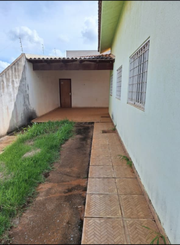 Foto 8 de 12: Casa em leilão em São José Do Rio Claro - MT, bairro Morada dos Ipês — LOTE 001 LOTE DE TERRENO URBANO 1 CASA RESIDÊNCIAL EM SÃO JOSÉ DO RIO CLARO
