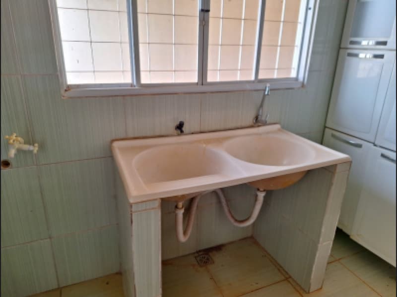 Foto 10 de 12: Casa em leilão em São José Do Rio Claro - MT, bairro Morada dos Ipês — LOTE 001 LOTE DE TERRENO URBANO 1 CASA RESIDÊNCIAL EM SÃO JOSÉ DO RIO CLARO