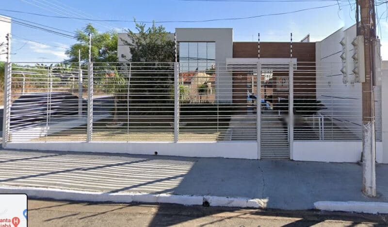 Foto 1 de 11: Comercial em leilão em Cuiabá - MT, bairro Jardim Mariana — LOTE 001 IMÓVEL COMERCIAL JD MARIANA - CUIABÁ-MT