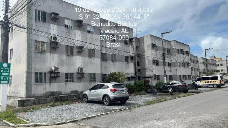 Apartamento em leilão em Maceió - AL — LOTE 002 APARTAMENTO - AREA PRIVATIVA (M²): 47,32 BAIRRO: BENEDITO BENTES CIDADE: MACEIO-AL