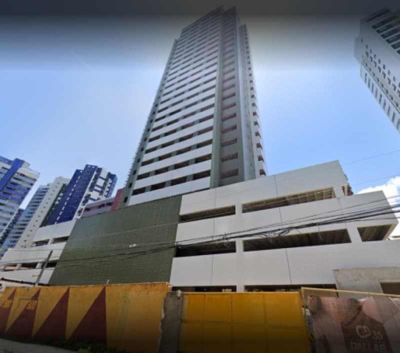 Apartamento em leilão em Recife - PE — LOTE 001 UNIDADE 2304 DO EDF GOLDEN PARK HOME SERVICE.
