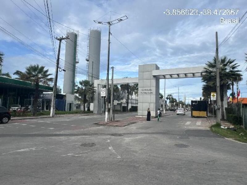 Apartamento em leilão em Eusébio - CE, bairro Coacu — LOTE 025 Apartamento - AREA PRIVATIVA (M²): 41,85 BAIRRO: COACU CIDADE: EUSEBIO-CE