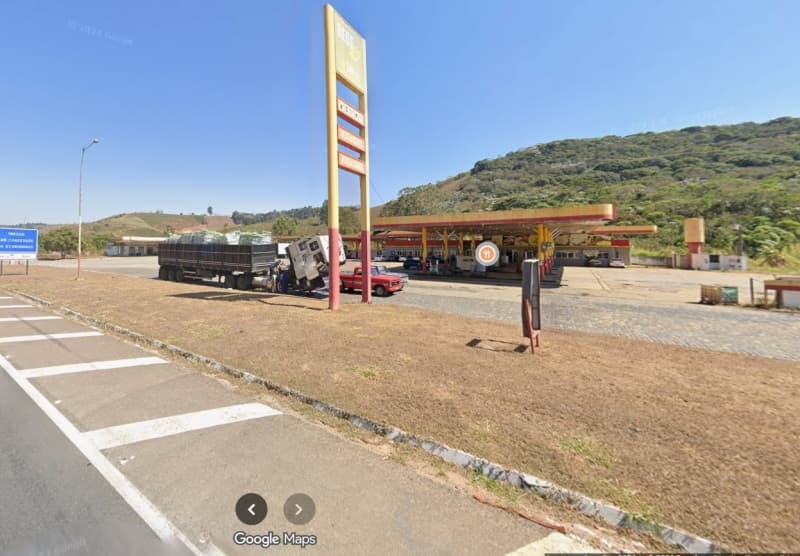 Foto 4 de 11: Comercial em leilão em Divino - MG — LOTE 001 ÁREA - POSTO DE COMBUSTÍVEIS localizado na BR 116 Km 799,30 entre Além Paraíba e São João d