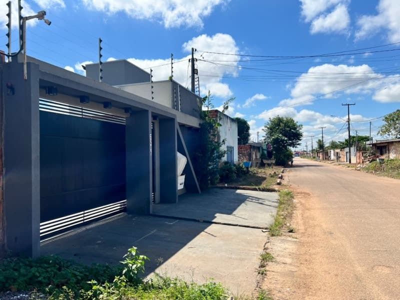 Foto 2 de 3: Casa em leilão em Porto Velho - RO — LOTE 001 IMÓVEL COM 300m² EM PORTO VELHO/RO
