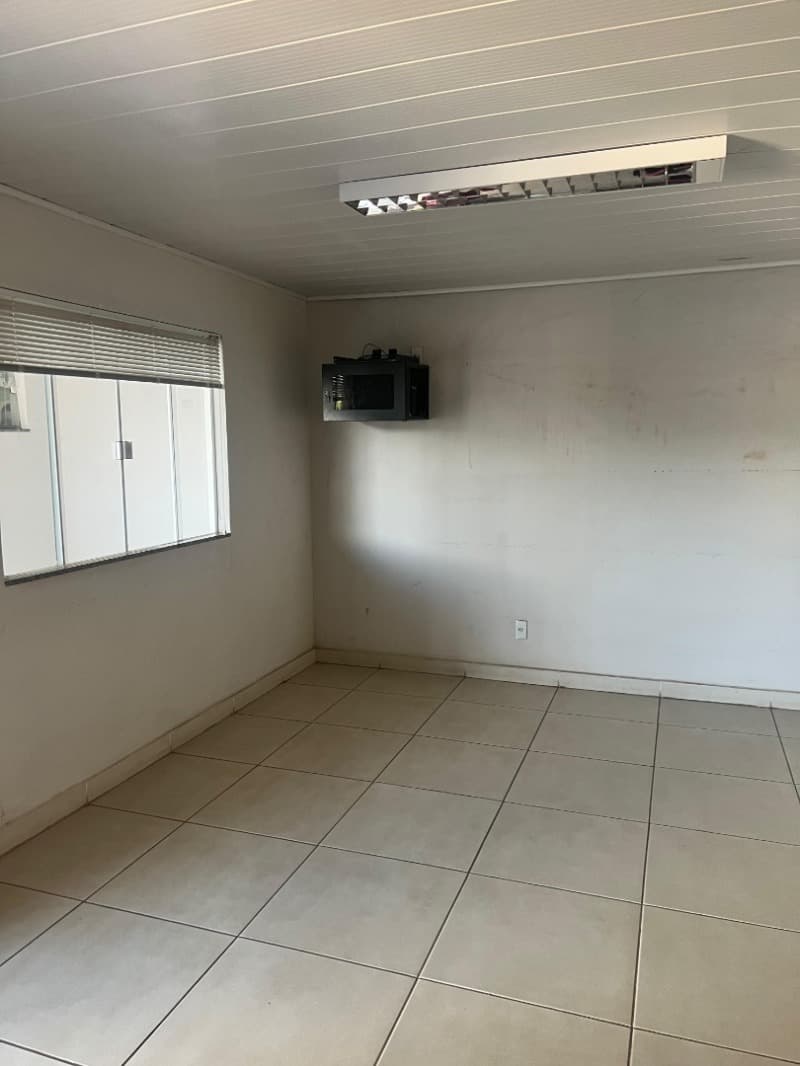 Foto 2 de 5: Comercial em leilão em Porto Velho - RO, bairro Flodoaldo Pontes Pinto — LOTE 001 01 IMÓVEL COMERCIAL MEDINDO 1.170 m2 (área desmembrada)