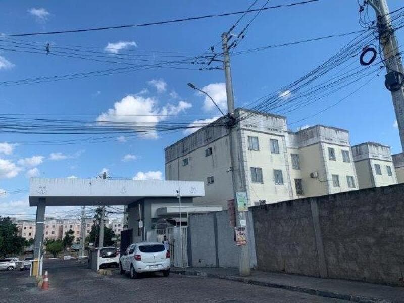 Apartamento em leilão em Feira De Santana - BA — LOTE 031 IMÓVEIS CAIXA
