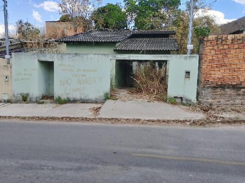 Casa em leilão em Campos Belos - GO — LOTE 138 IMÓVEIS CAIXA