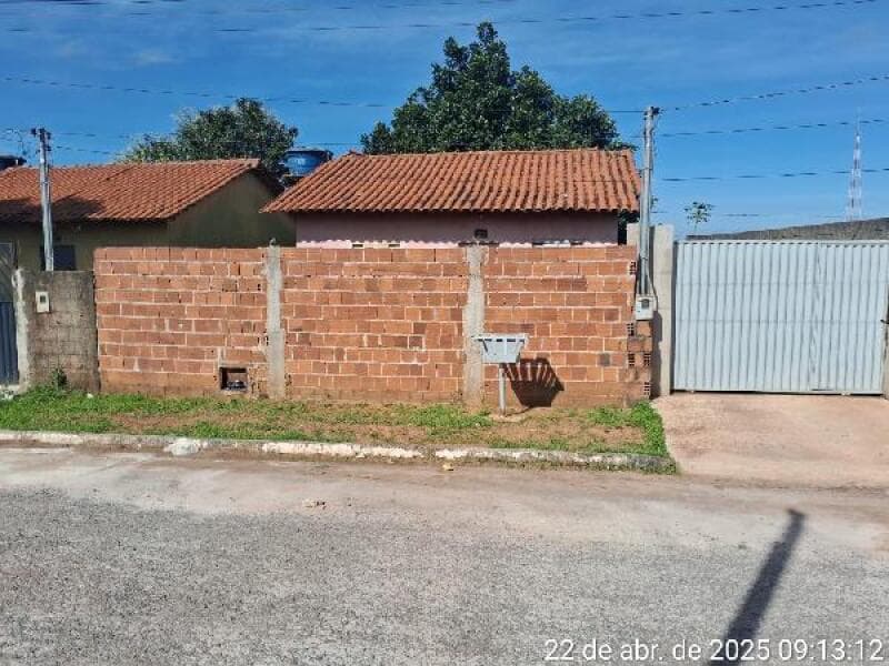 Casa em leilão em Cocalzinho De Goiás - GO — LOTE 149 IMÓVEIS CAIXA