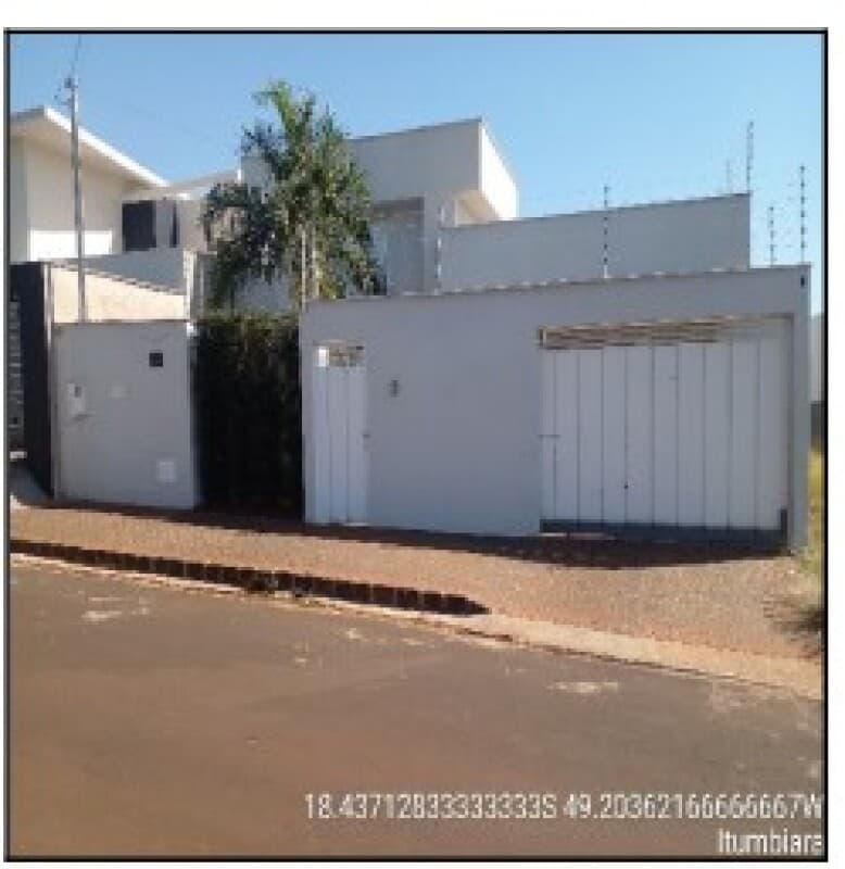 Casa em leilão em Itumbiara - GO, bairro Residencial Beira Rio I — LOTE 138 IMÓVEIS CAIXA