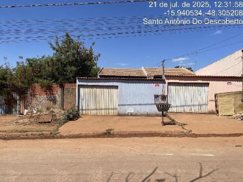 Casa em leilão em Santo Antônio Do Descoberto - GO, bairro Jardim Ana Beatriz II — LOTE 149 IMÓVEIS CAIXA