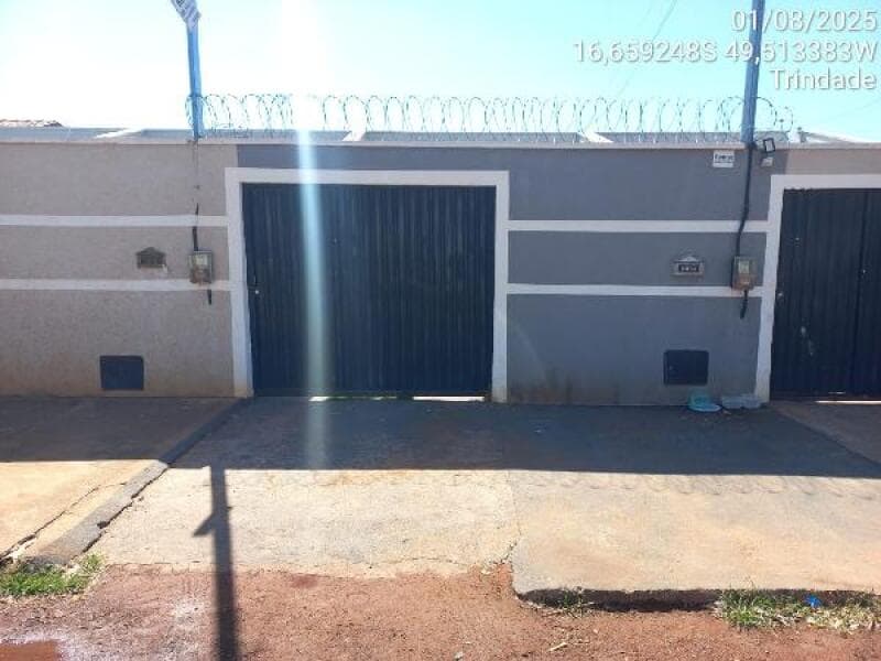 Casa em leilão em Trindade - GO — LOTE 198 IMÓVEIS CAIXA