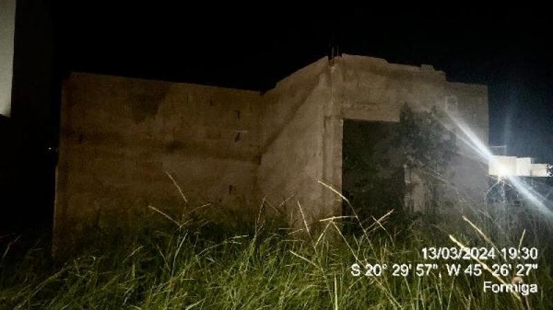 Terreno em leilão em Formiga - MG — LOTE 216 IMÓVEIS CAIXA