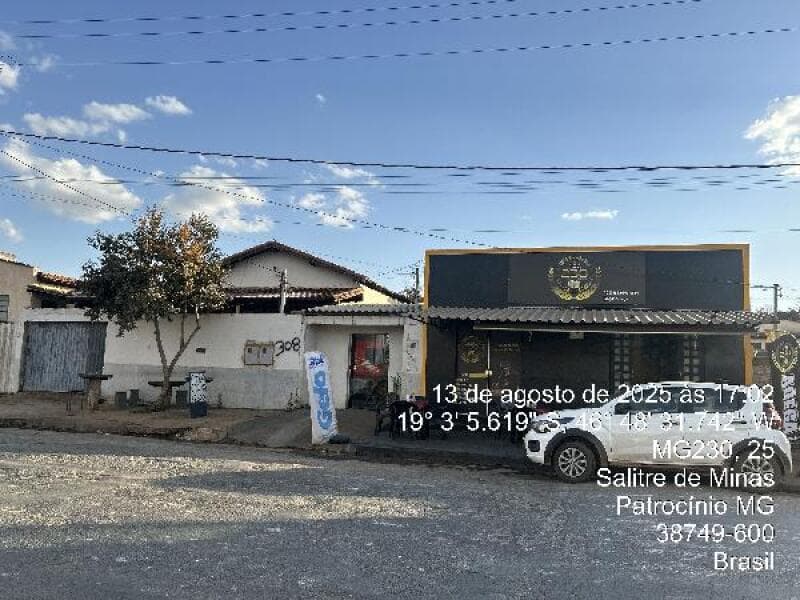 Casa em leilão em Patrocínio - MG, bairro São Benedito — LOTE 183 IMÓVEIS CAIXA