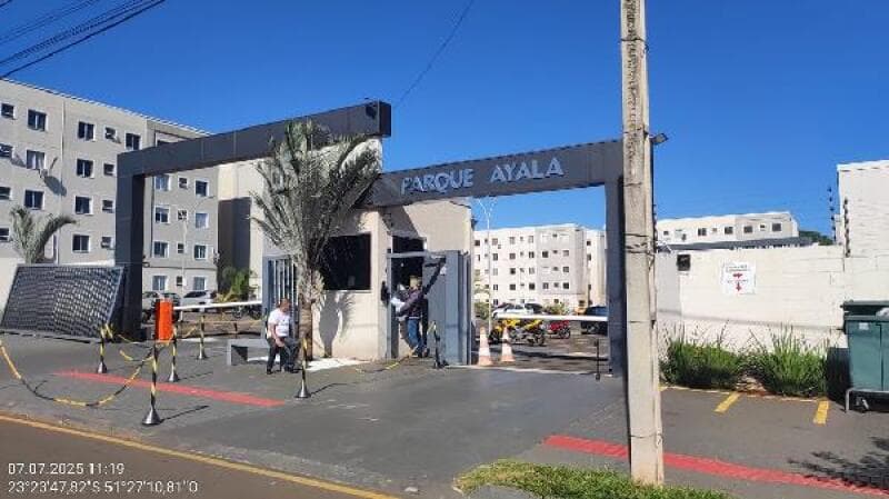 Apartamento em leilão em Arapongas - PR — LOTE 290 IMÓVEIS CAIXA