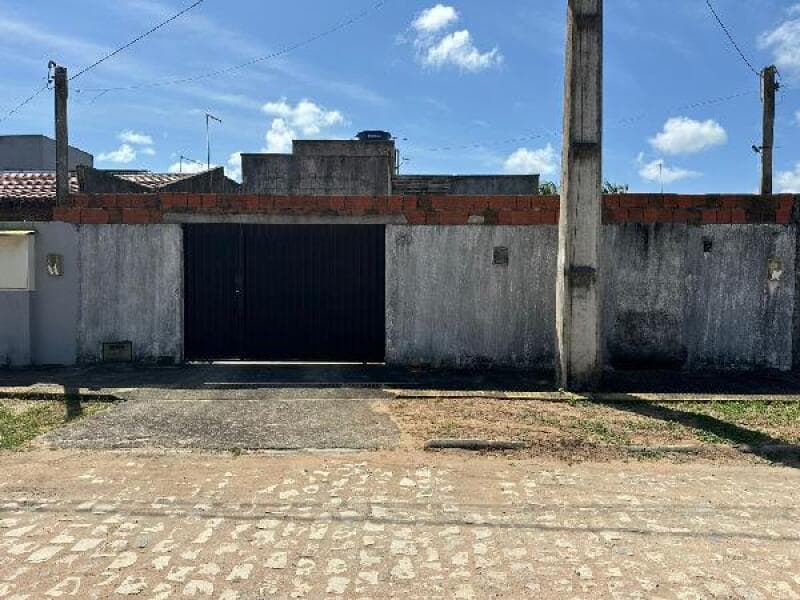 Casa em leilão em Parnamirim - RN — LOTE 422 IMÓVEIS CAIXA