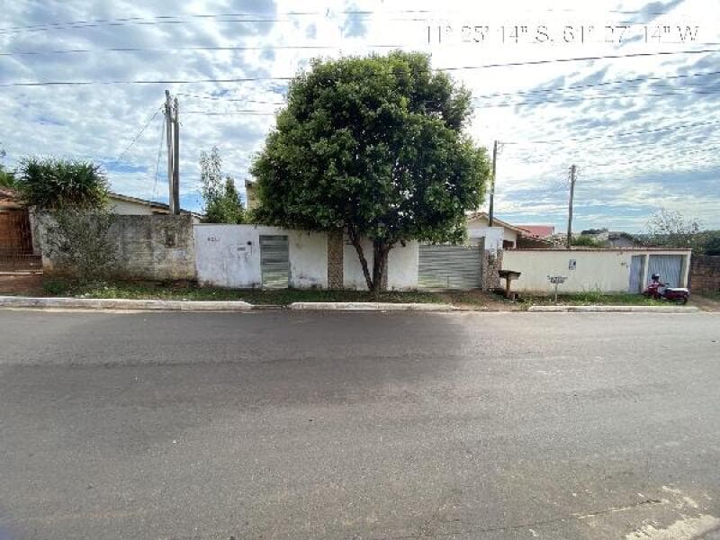 Casa em leilão em Cacoal - RO — LOTE 425 IMÓVEIS CAIXA