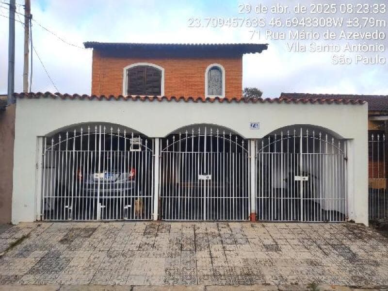 Casa em leilão em São Paulo - SP — LOTE 556 CASA - SAO PAULO/SP