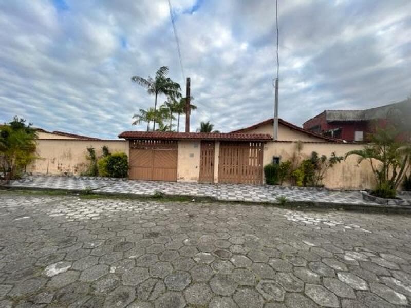 Casa em leilão em Itanhaém - SP — LOTE 476 CASA - ITANHAEM/SP