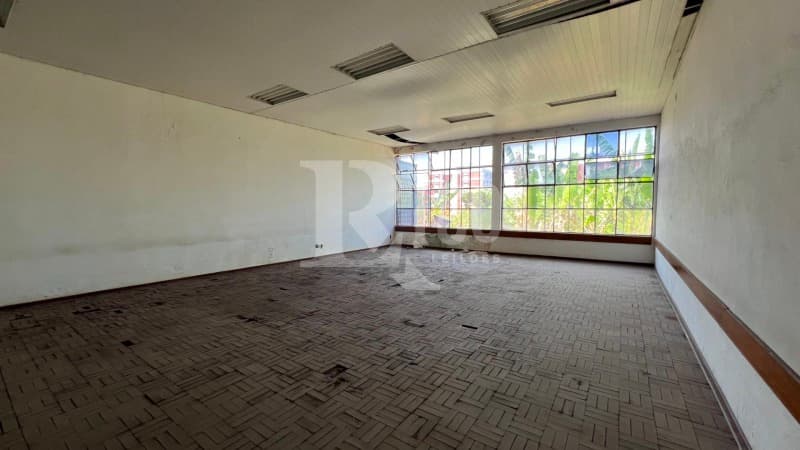 Terreno em leilão em Taubaté - SP — LOTE 001 Imóvel situado À Avenida Marechal Deodoro da Fonseca, nº 605, Centro, Taubaé/SP, CEP: 12080