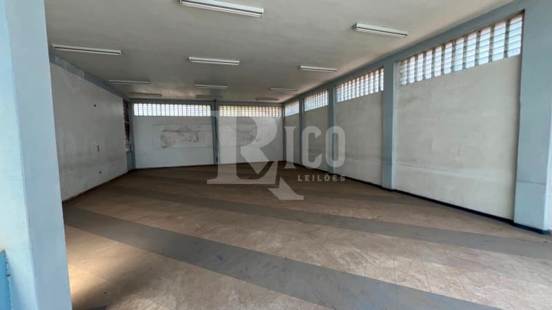 Foto 4 de 108: Terreno em leilão em Taubaté - SP — LOTE 001 UNITAU - Universidade Taubaté